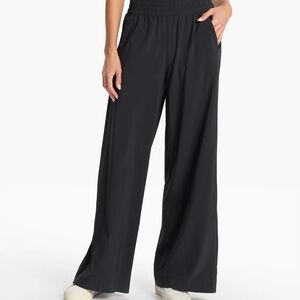 Vuori Villa Black Wide-Leg Women's Pants